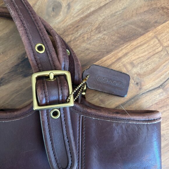 9090 Large Coach Shopper Tote - Picture 5 of 6